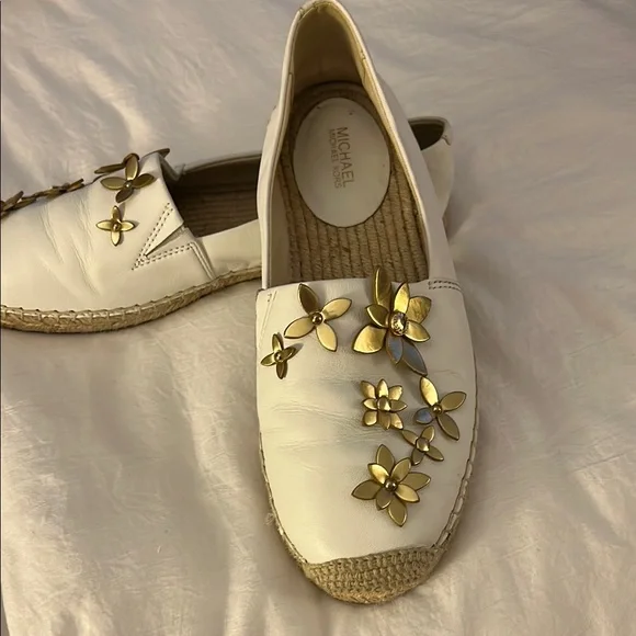 Michael Kors Gold White Leather Espadrilles with Gold flower Accents- - Picture 1 of 5